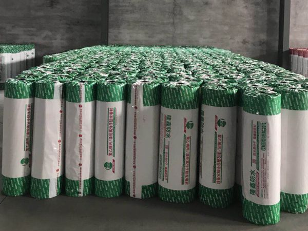 聚乙烯高分子涤纶防水卷材